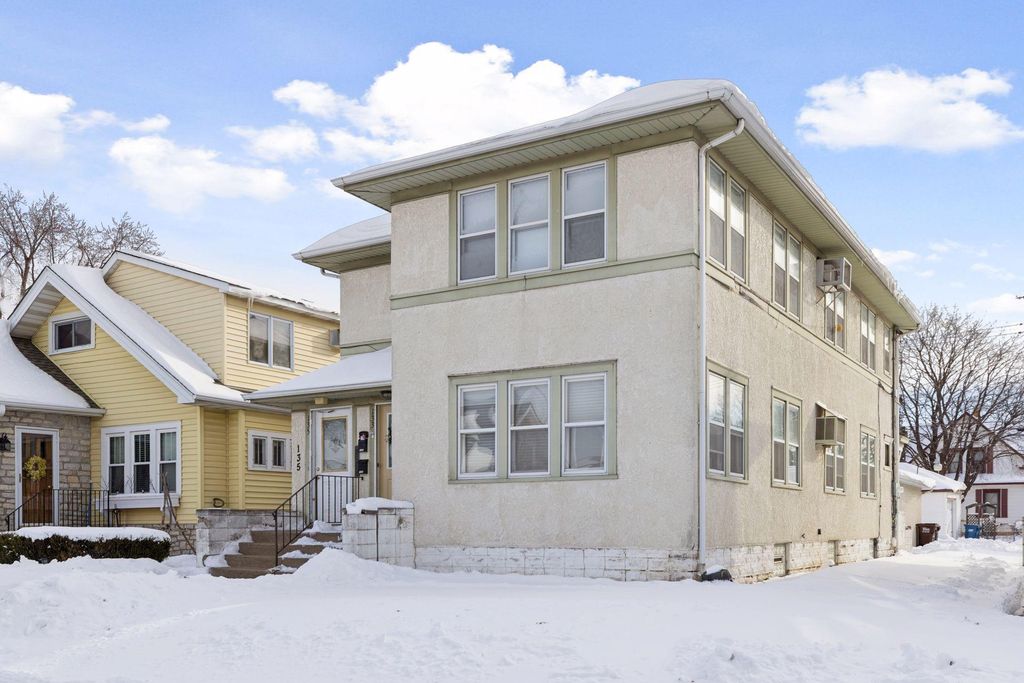 Photo of 133 8th Avenue S, South Saint Paul, MN 55075 (MLS # 7035907)