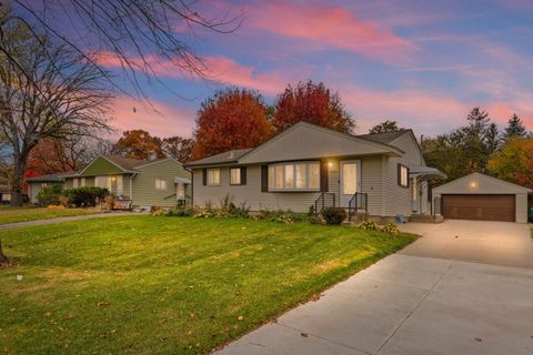 1040 3rd Street NW New Brighton MN 55112