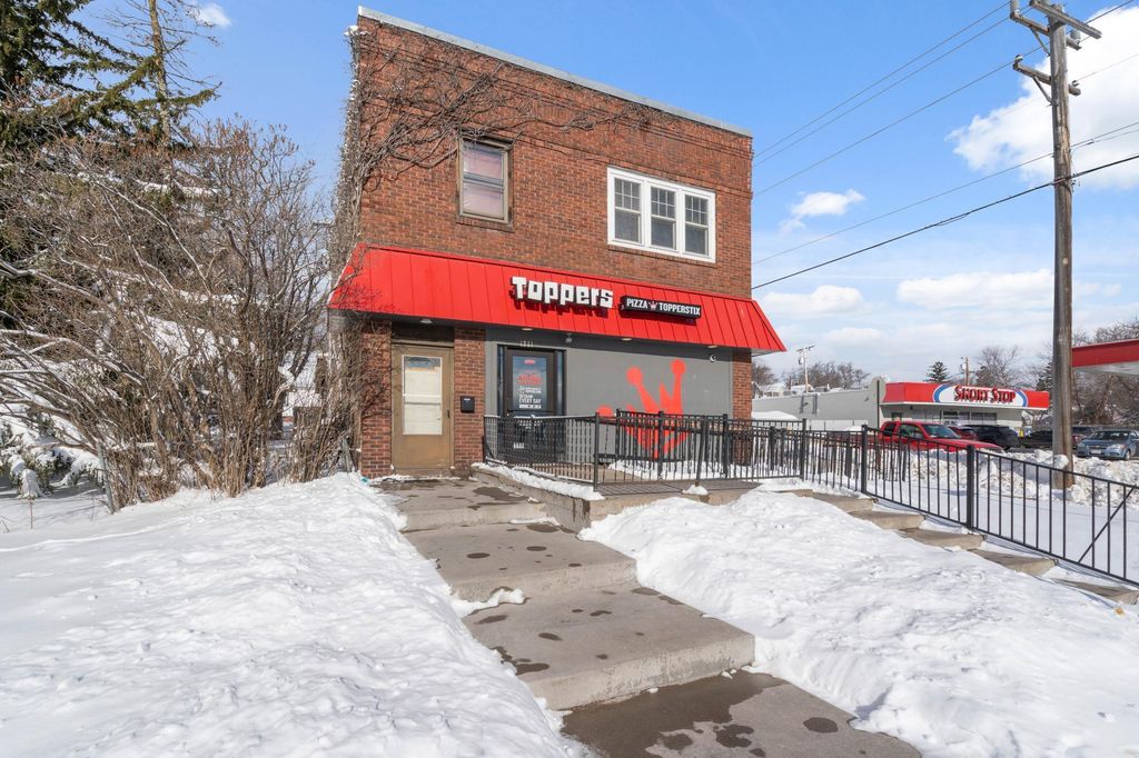 Photo of 1231 E 9th Street, Duluth, MN 55805 (MLS # 7025182)