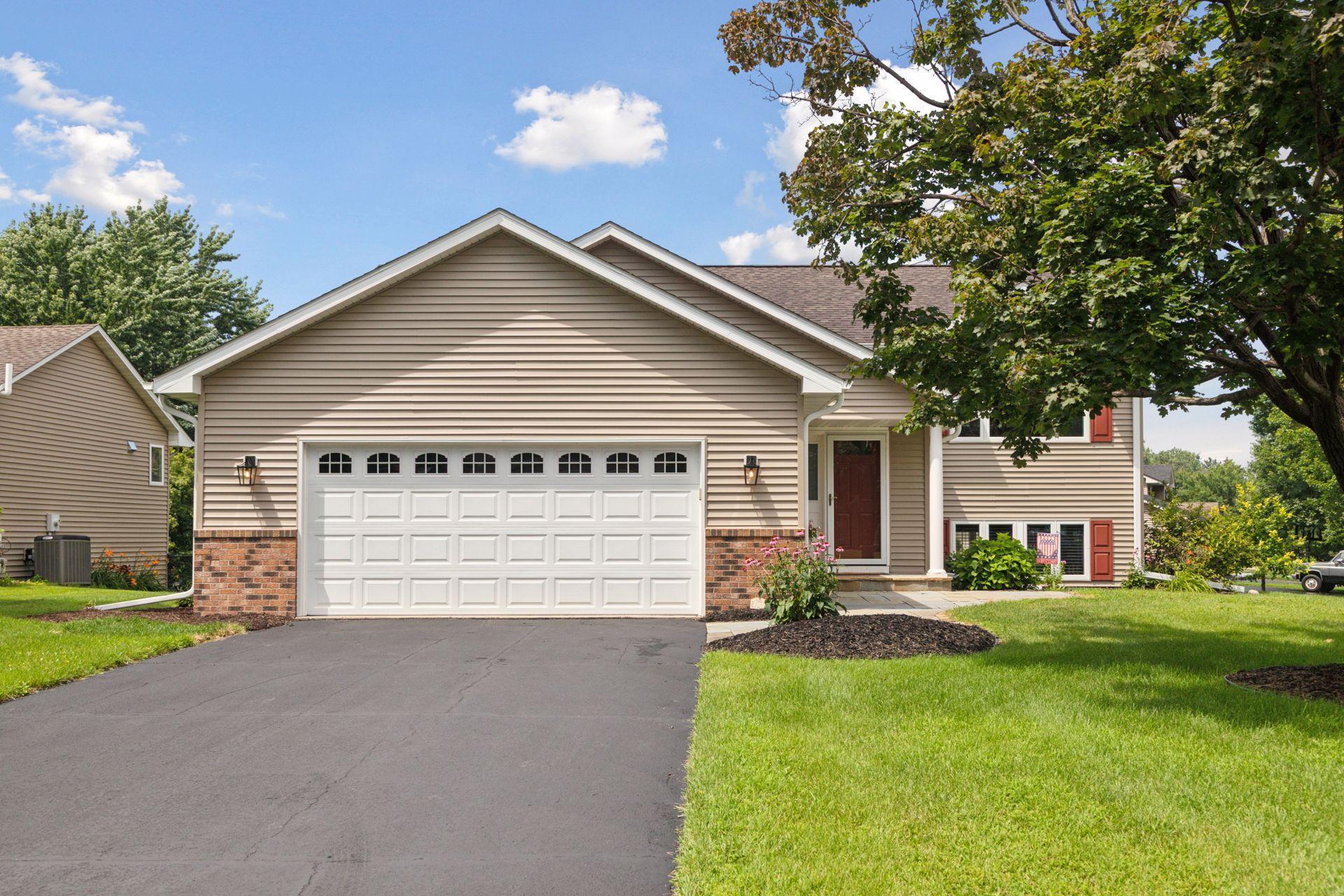 1000 Forest Glen Court