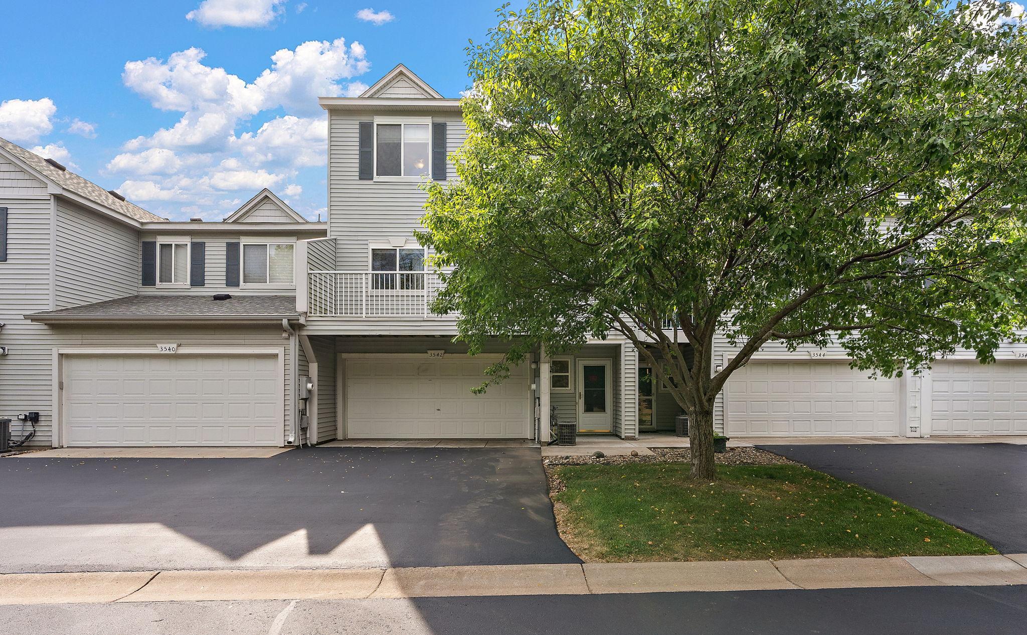 3542 Abercrombie Lane