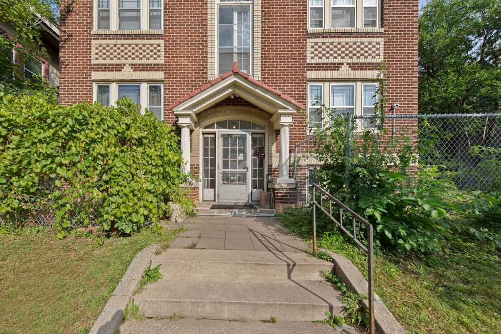 Photo of 3125 3rd Avenue S, Minneapolis, MN 55408 (MLS # 7043063)