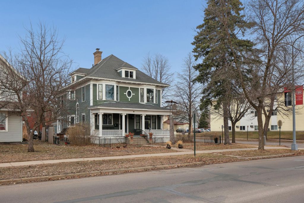 Photo of 401 5th Avenue S, Saint Cloud, MN 56301 (MLS # 7043872)