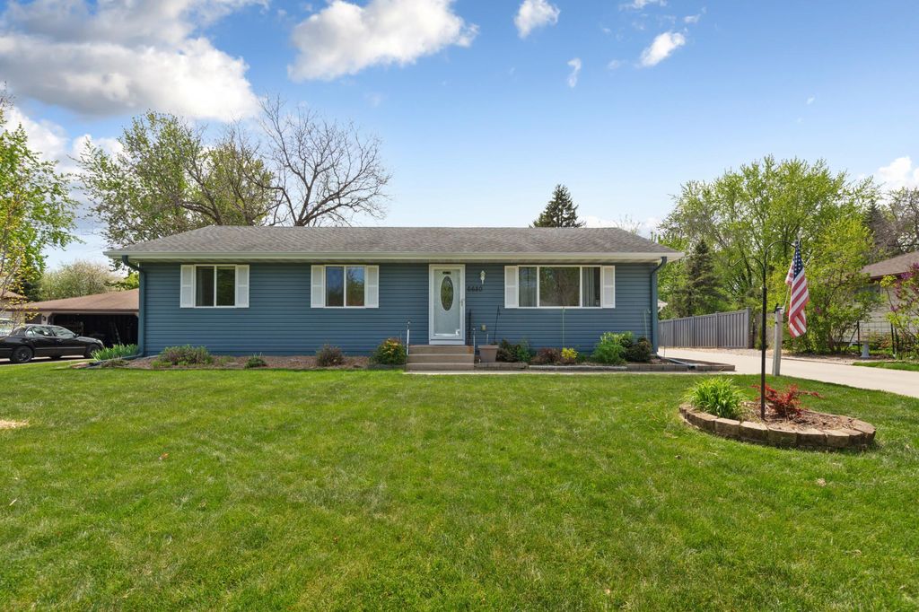 Photo of 6680 Upper 167th Street W, Rosemount, MN 55068 (MLS # 7044546)