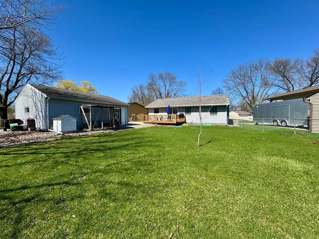 Photo of 976 22nd Street SE, Rochester, MN 55904 (MLS # 7055991)