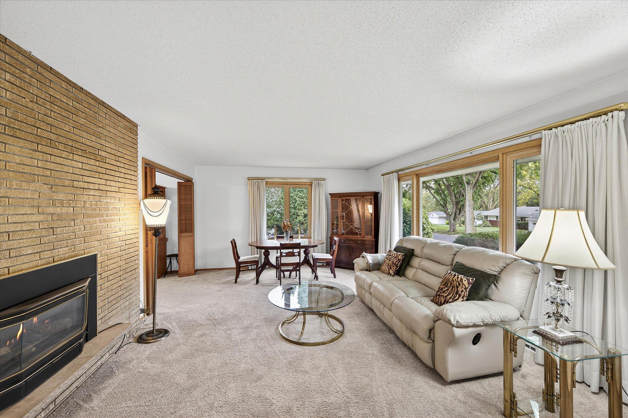 2311 Gettysburg Avenue S