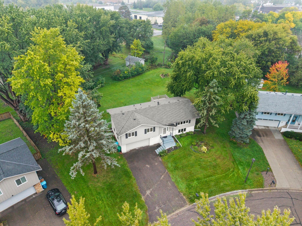 Photo of 5705 Phoenix Street, Golden Valley, MN 55422 (MLS # 7152947)