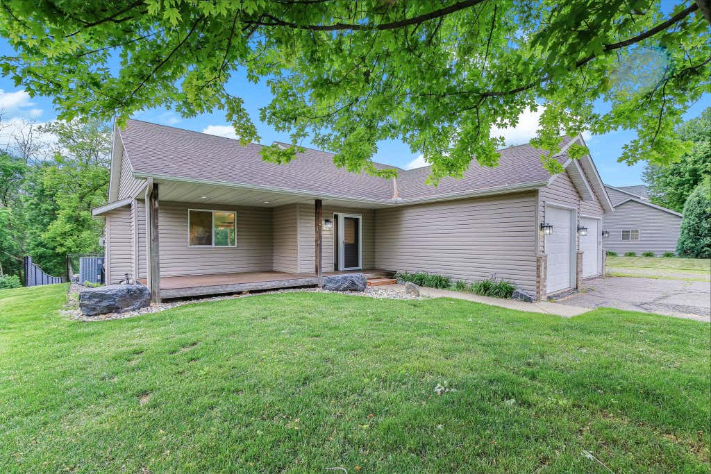 Photo of 544 Maple Knoll Way NW, Saint Michael, MN 55376 (MLS # 7091930)