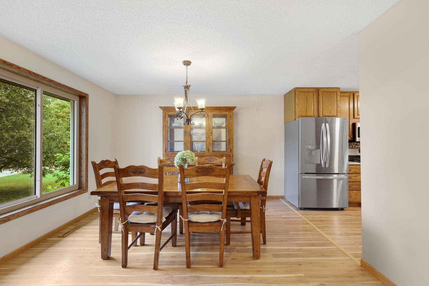 1001 Forest Glen Court