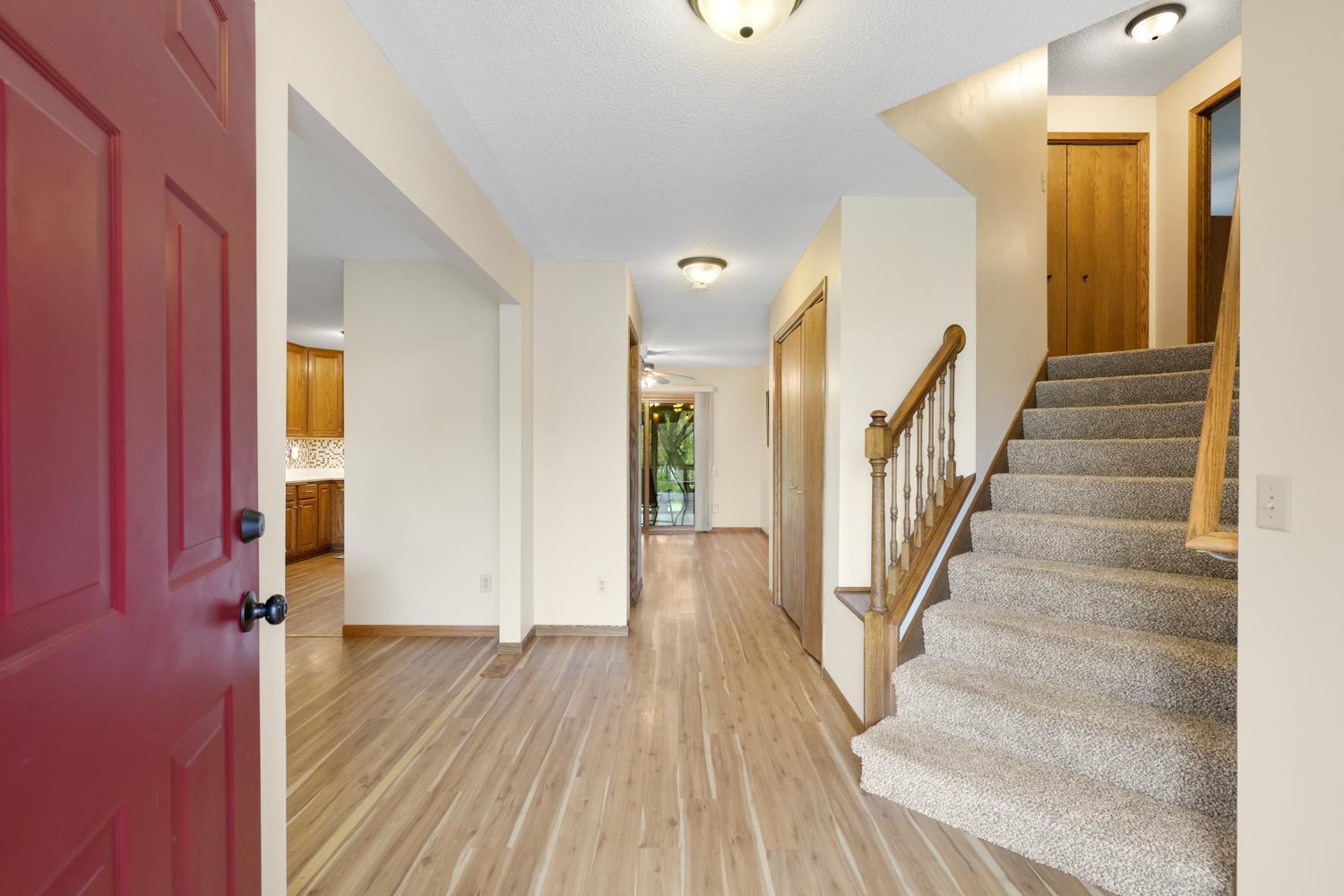 1001 Forest Glen Court