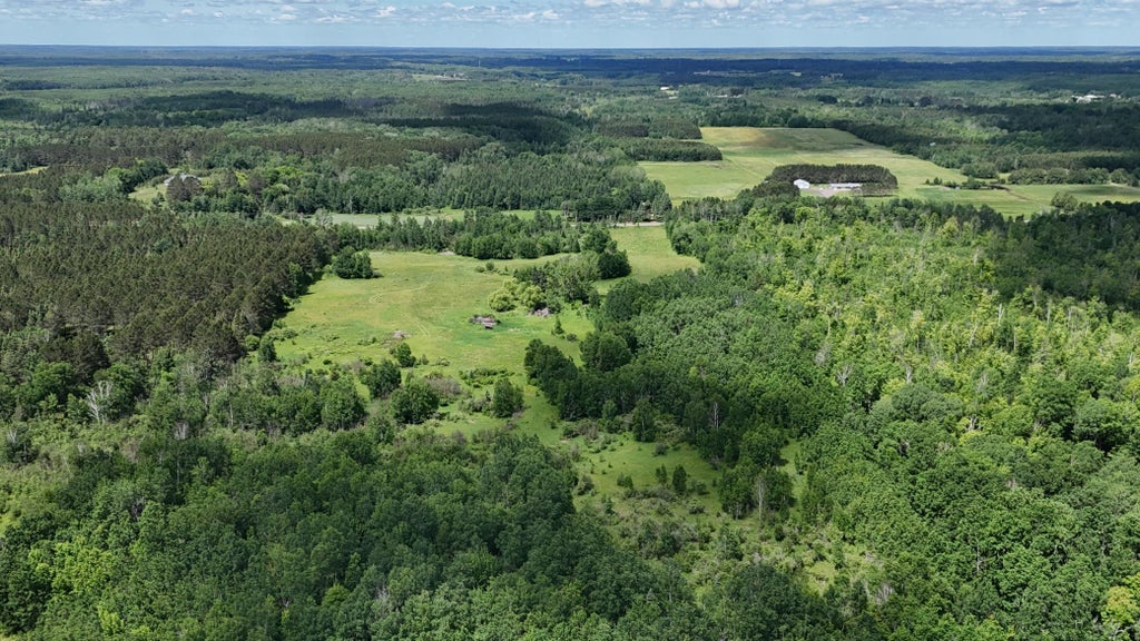 Photo of 1414 Kalli Road, Cromwell, MN 55726 (MLS # 7106015)