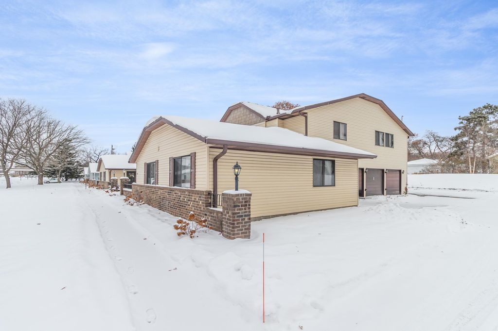 Photo of 103 96th Lane NE, Blaine, MN 55434 (MLS # 6824118)