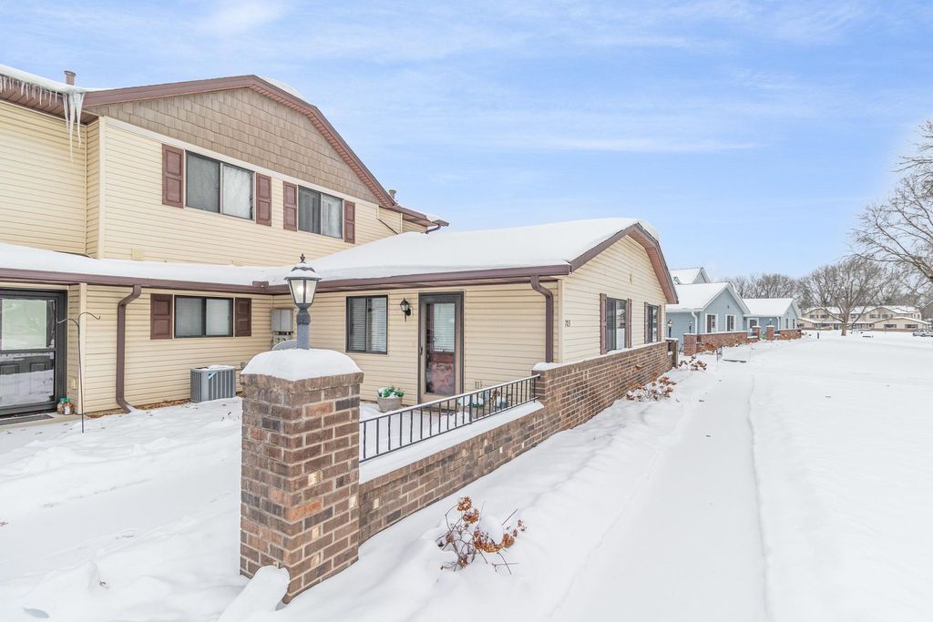 Photo of 103 96th Lane NE, Blaine, MN 55434 (MLS # 6824118)