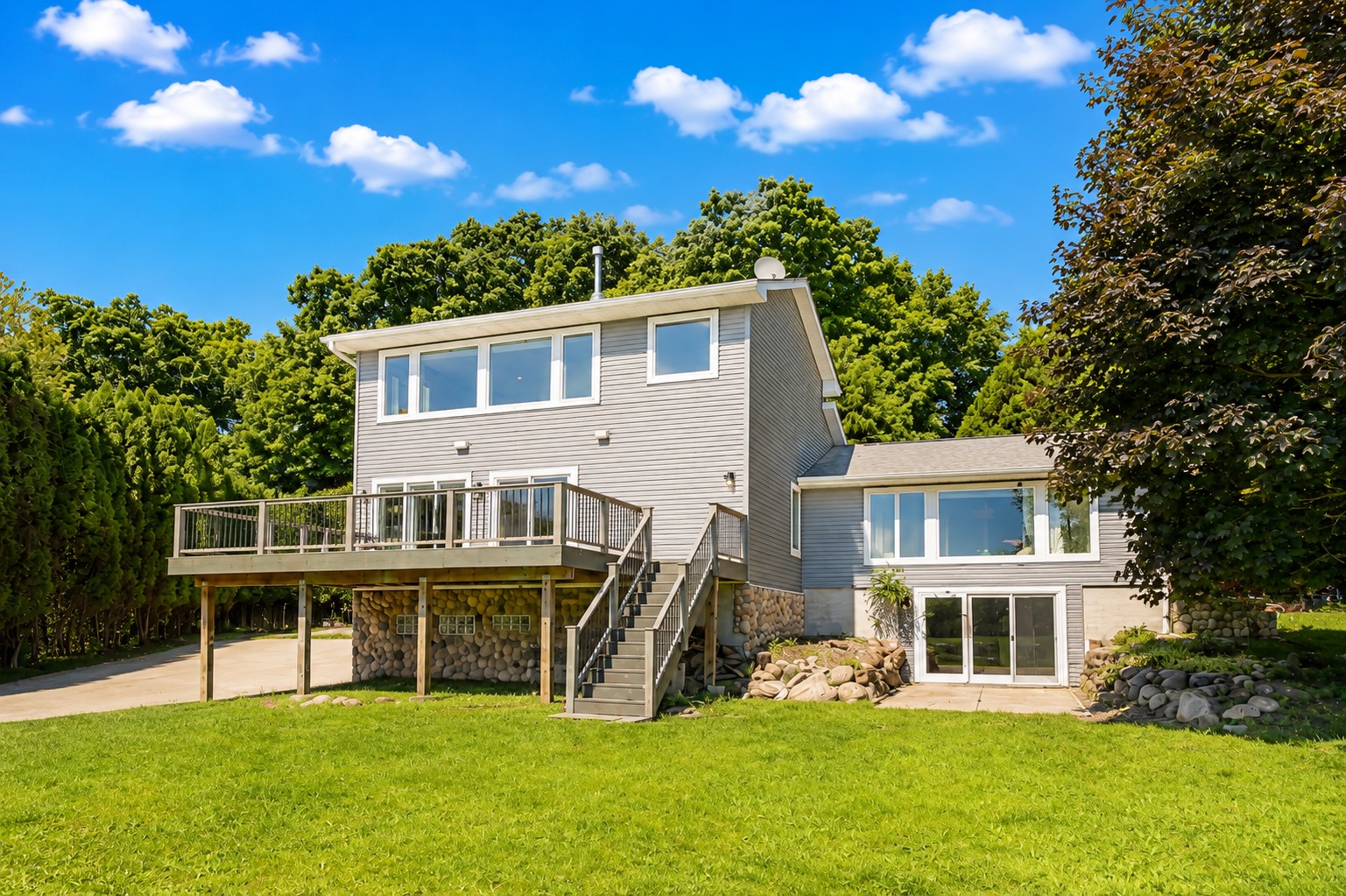 4540 Enchanted Point