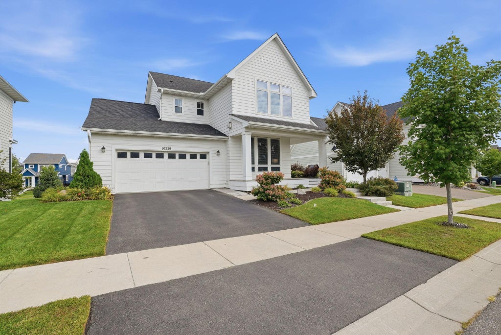 Photo of 16229 Duskwood Trail, Lakeville, MN 55044 (MLS # 7162520)