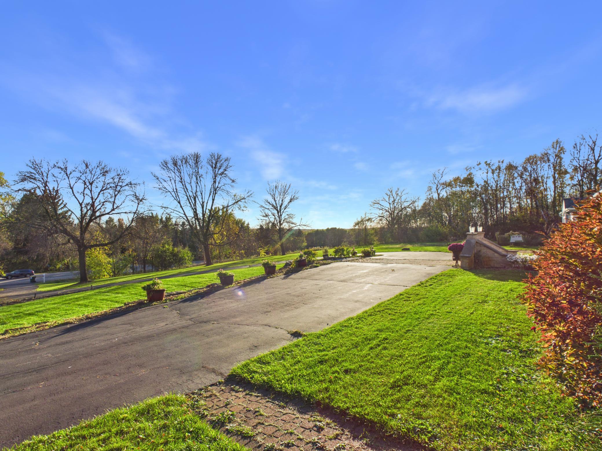 11832 County Road 51
