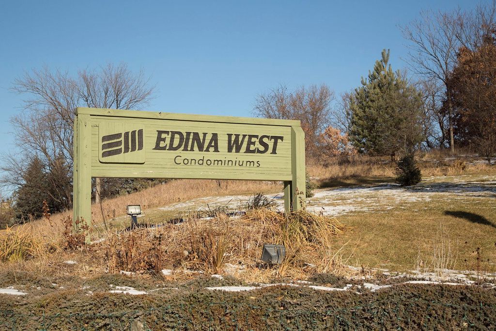 Photo of 6075 Lincoln Drive #305, Edina, MN 55436 (MLS # 7014112)