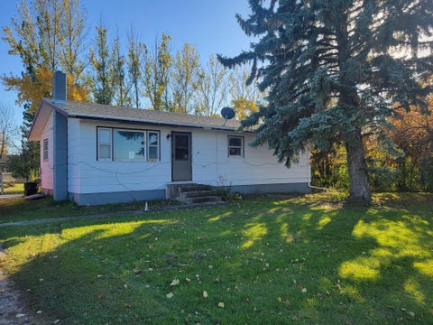 Photo of 224 2nd Street NW, Hallock, MN 56728 (MLS # 7161518)
