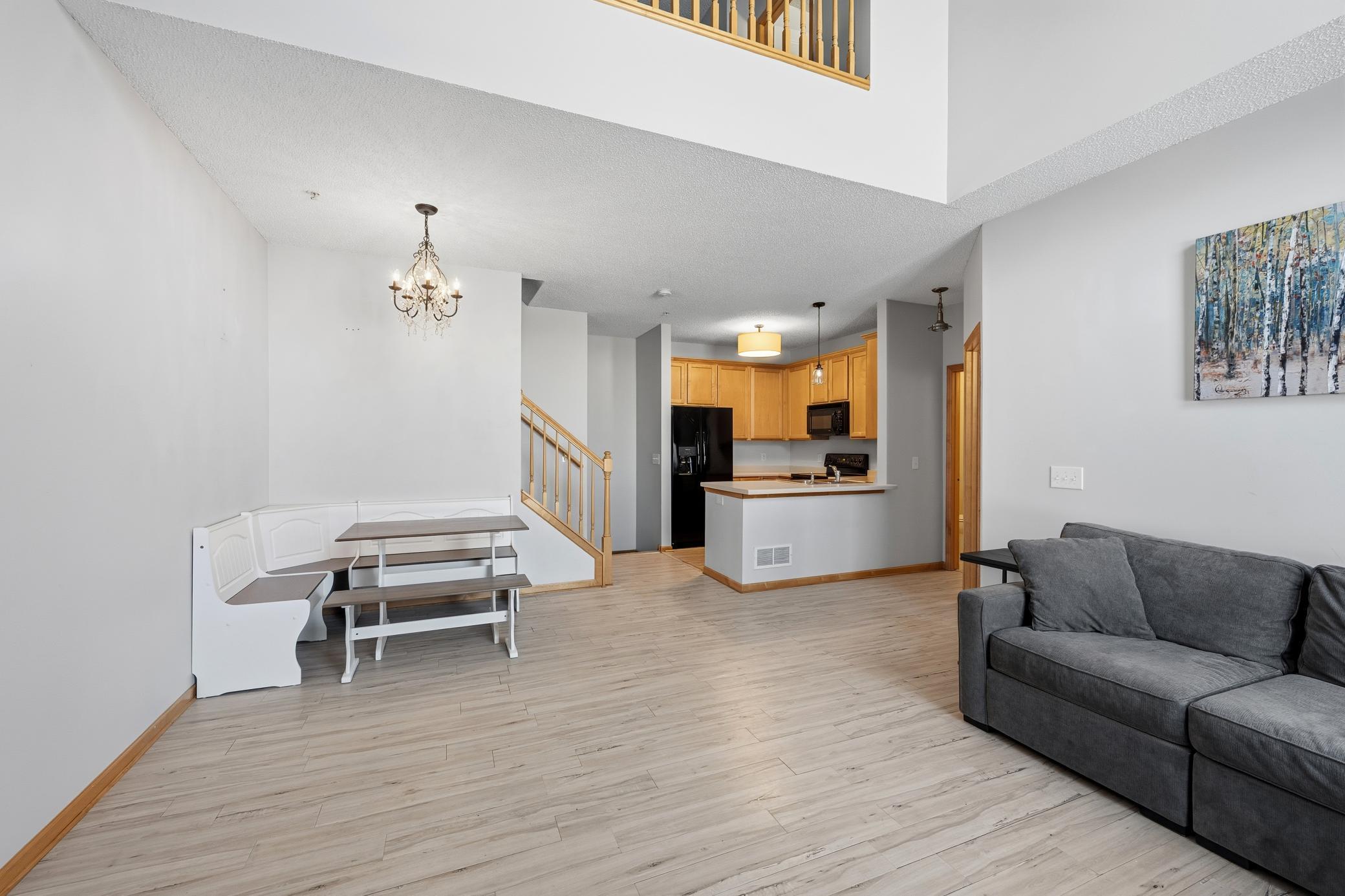 3804 Abercrombie Lane