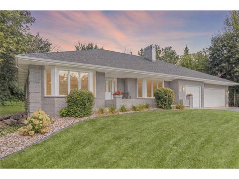 11635 177th Street W Lakeville MN 55044