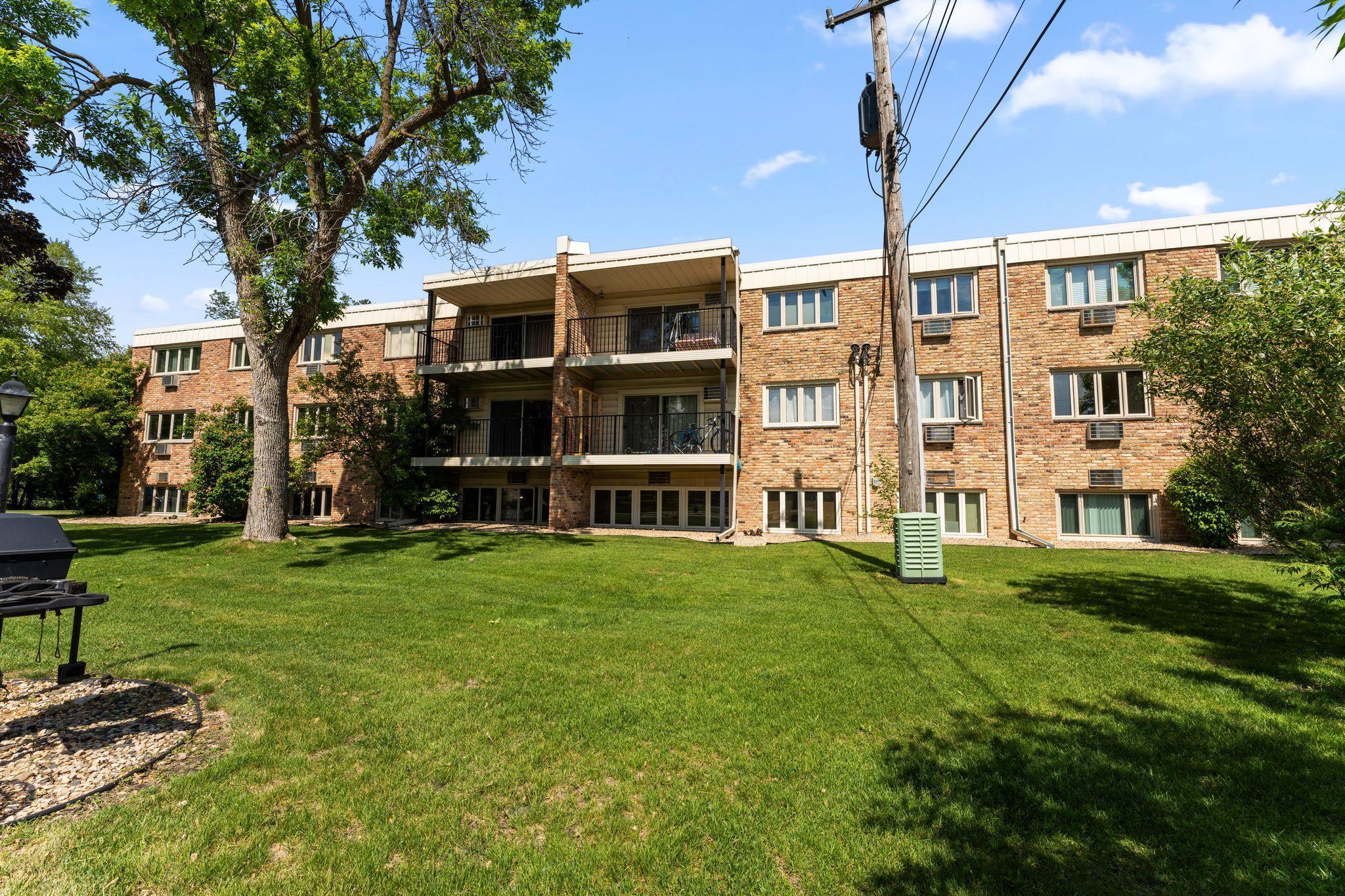 4351 Parklawn Avenue 110E