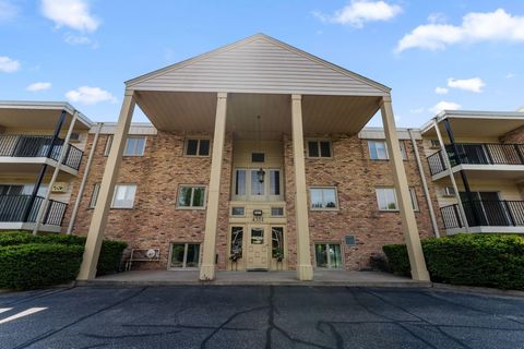 4351 Parklawn Avenue 110E Edina MN 55435