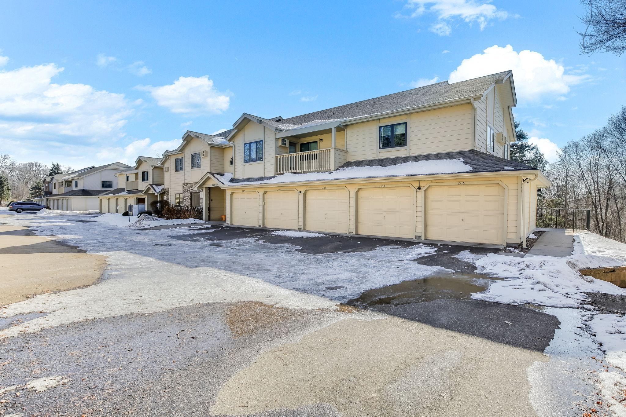 1581 Wheelock Lane 101