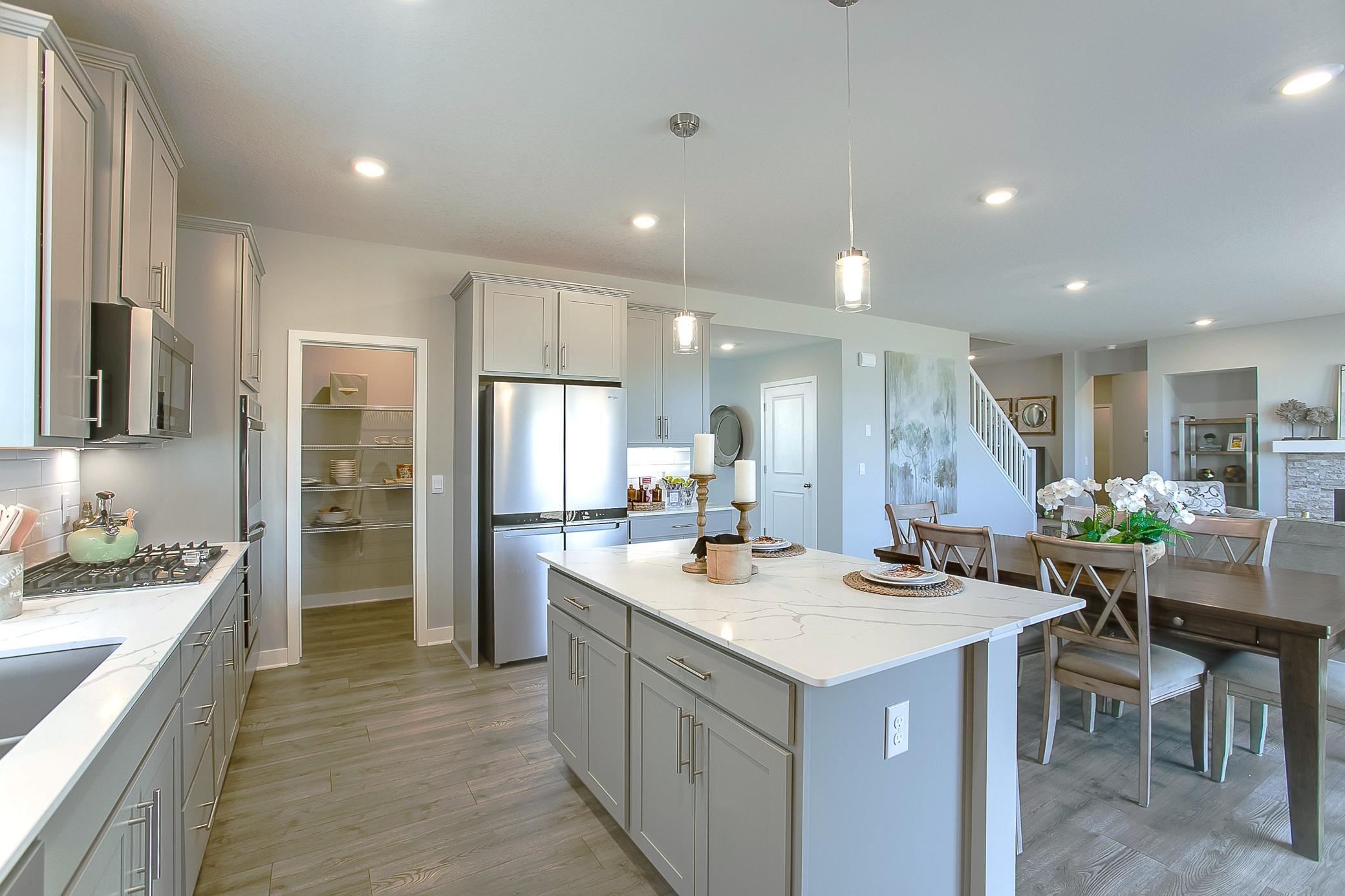 3923 Carver Boulevard