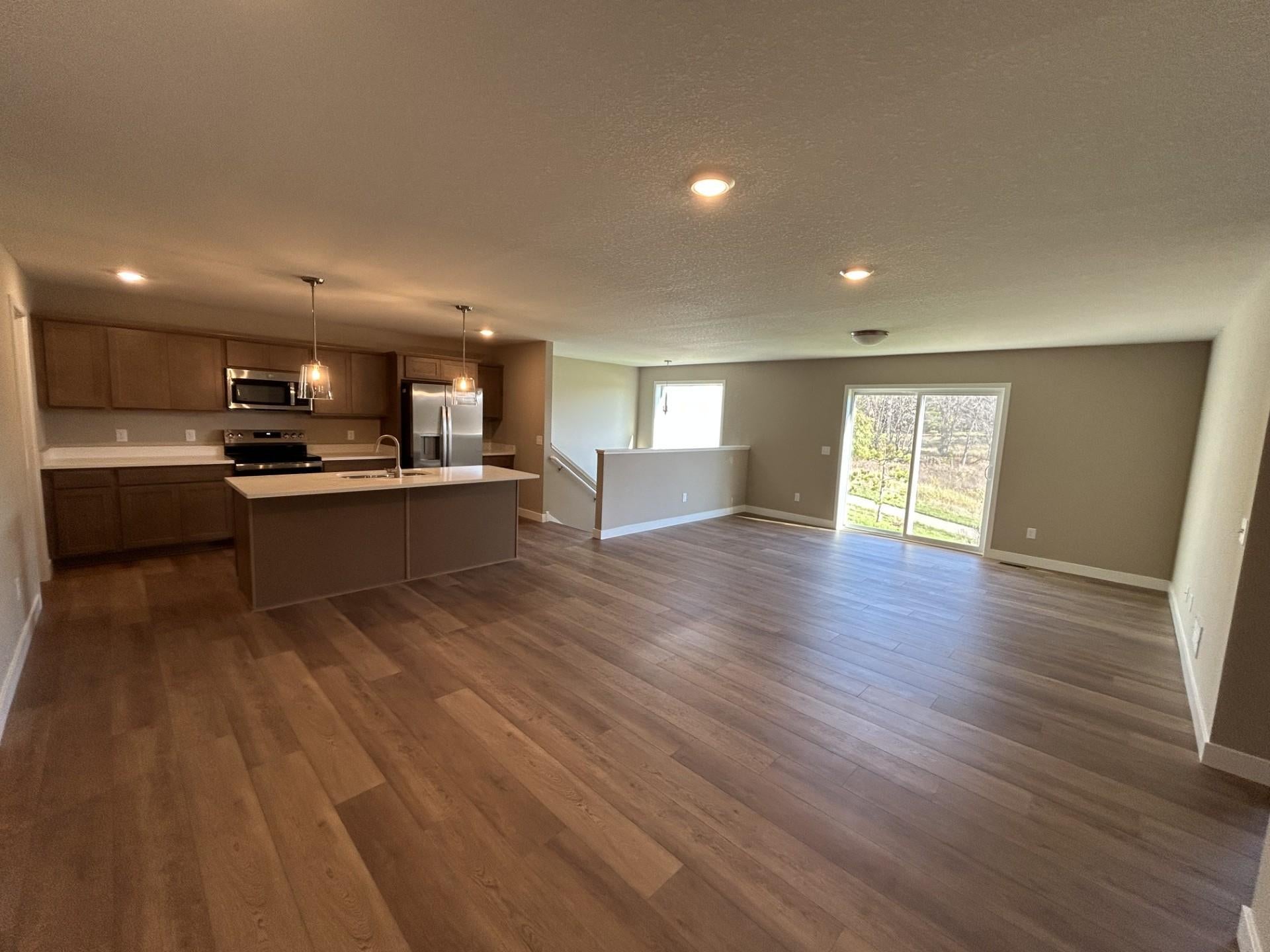 7194 Agate Trail