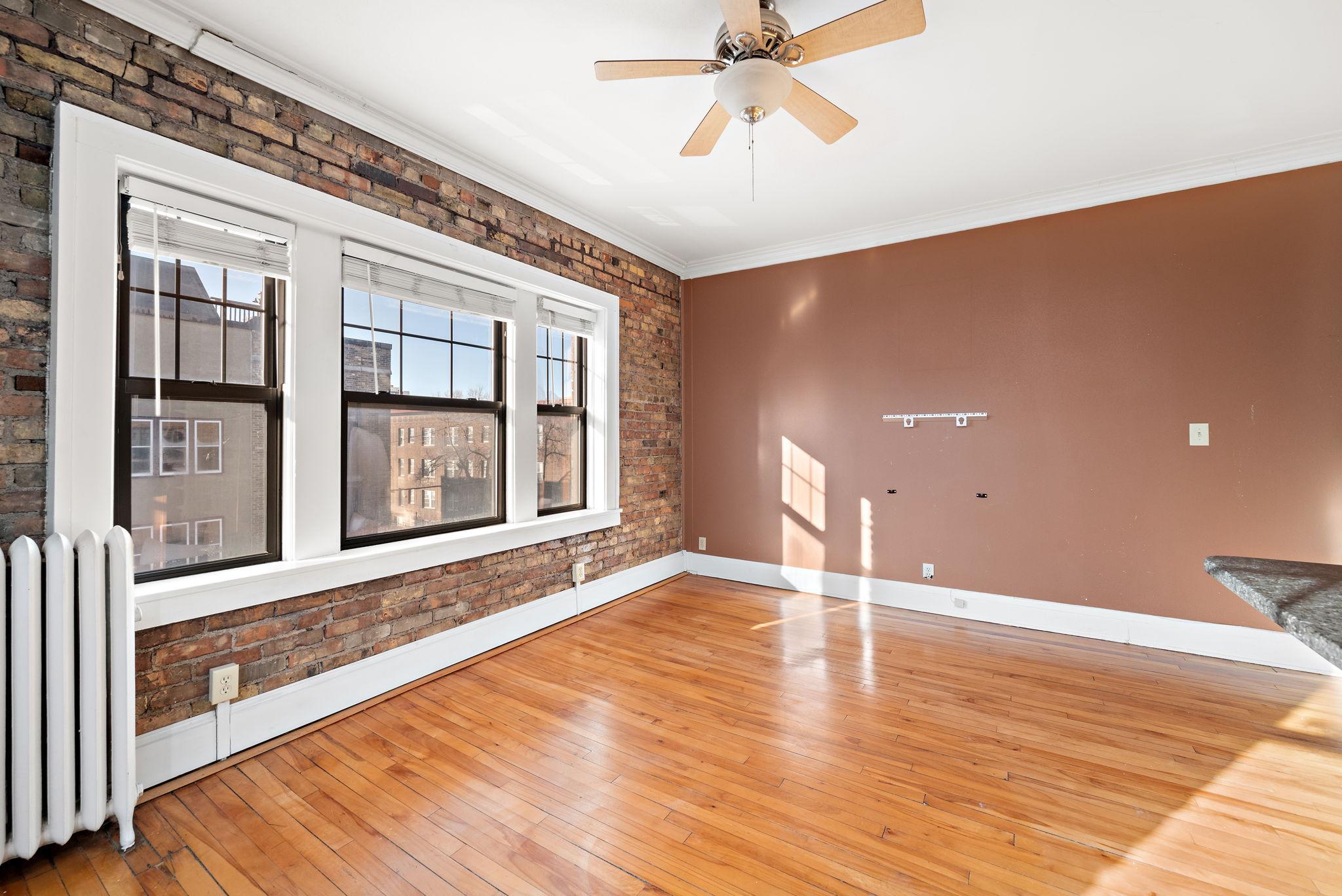 1901 Stevens Avenue 301