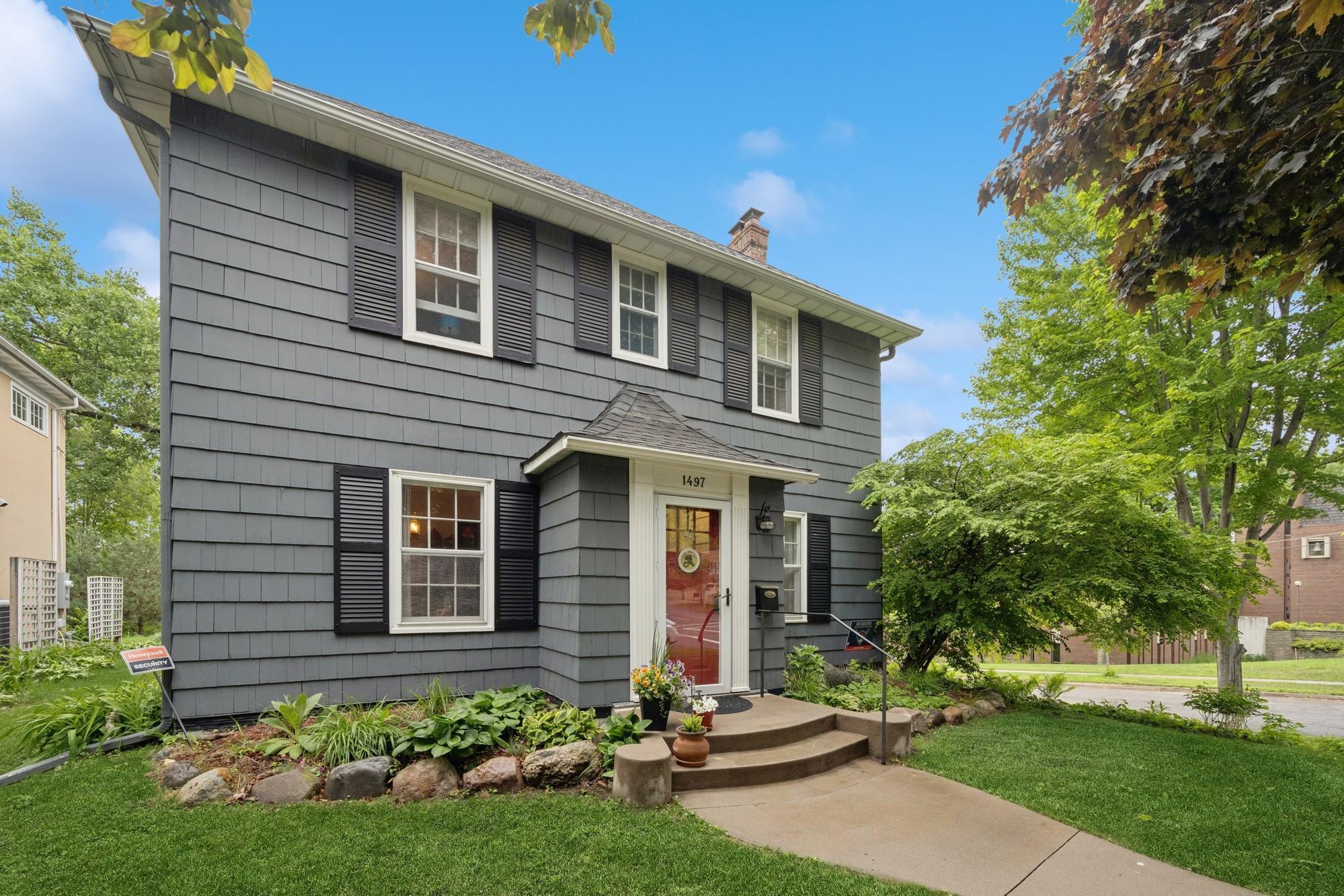1497 Fulham Street