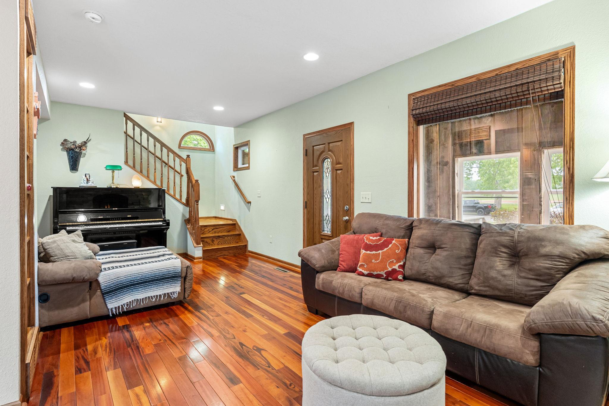 1636 Saint Paul Road