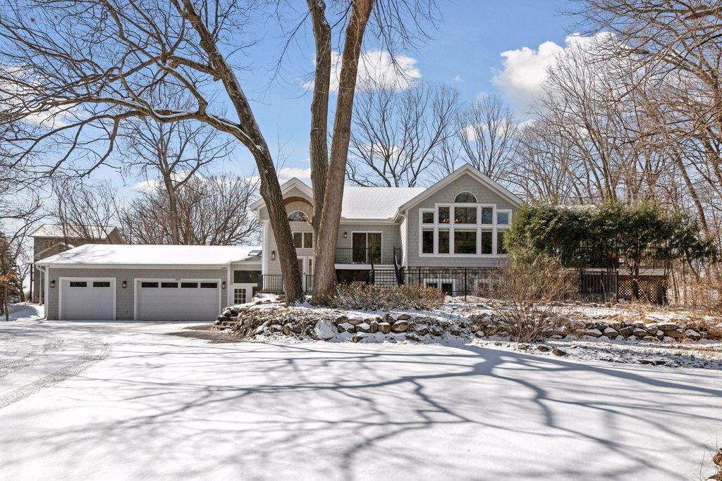 Photo of 4109 N Shore Drive, Mound, MN 55364 (MLS # 6807614)