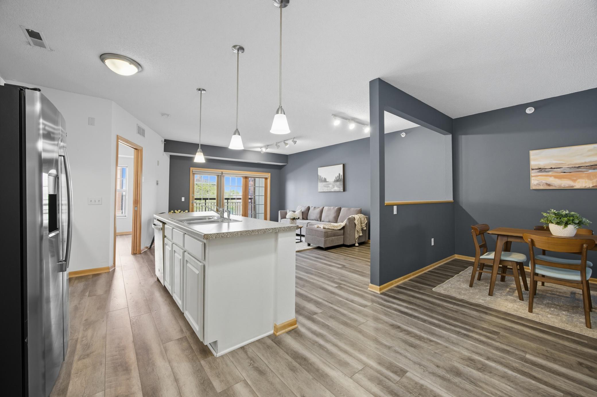750 Mainstreet 210