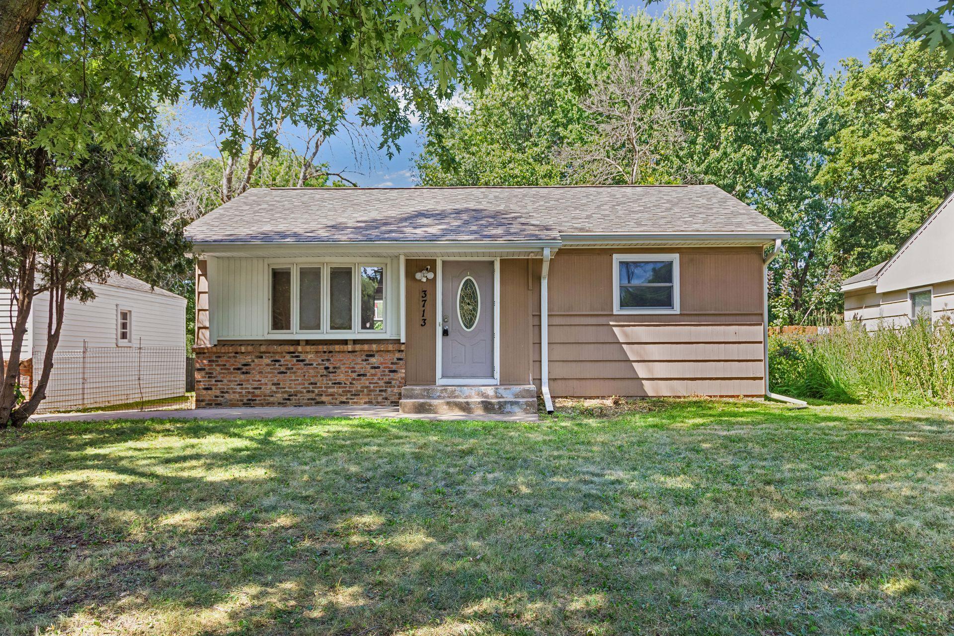 3713 Van Dyke Street