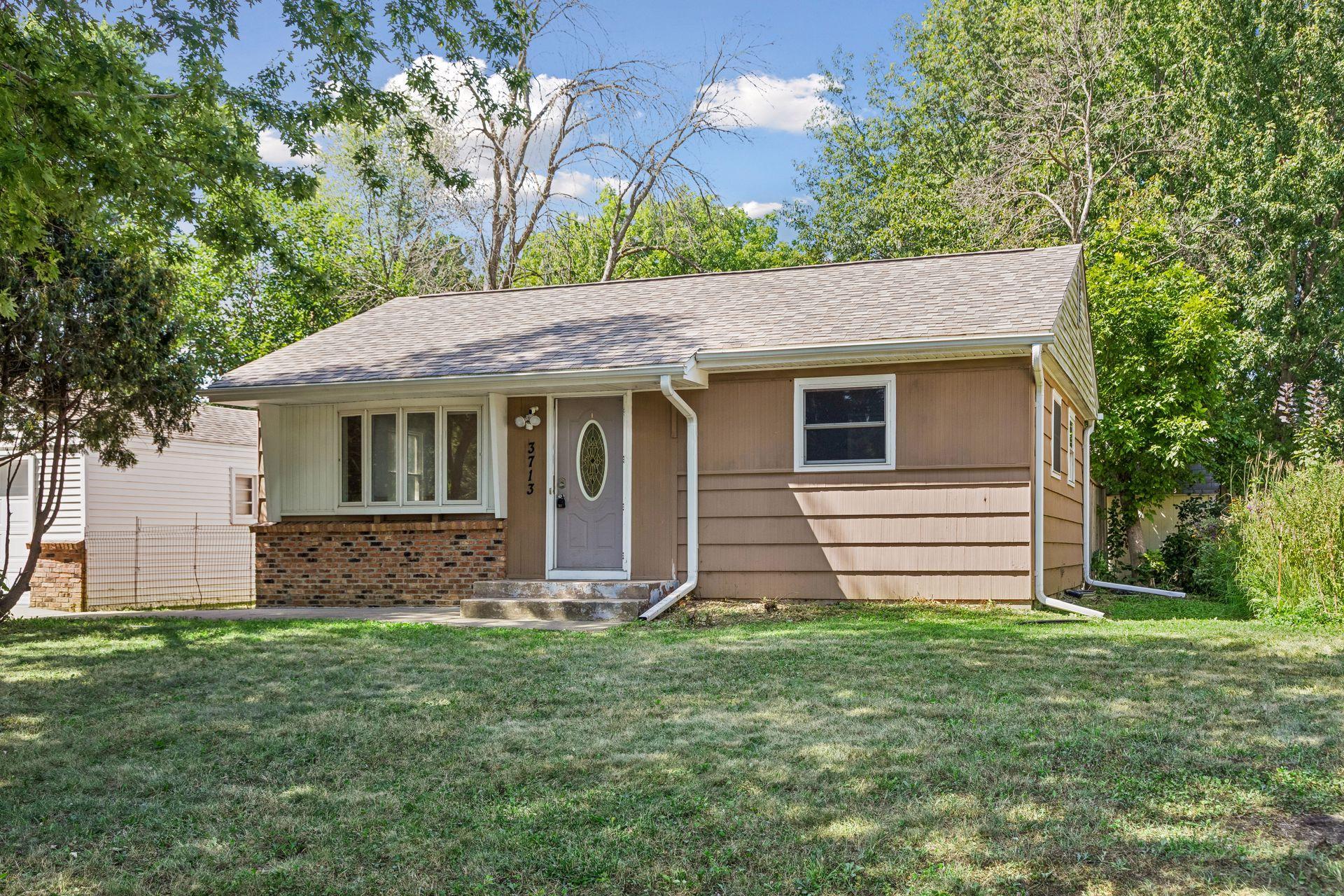3713 Van Dyke Street