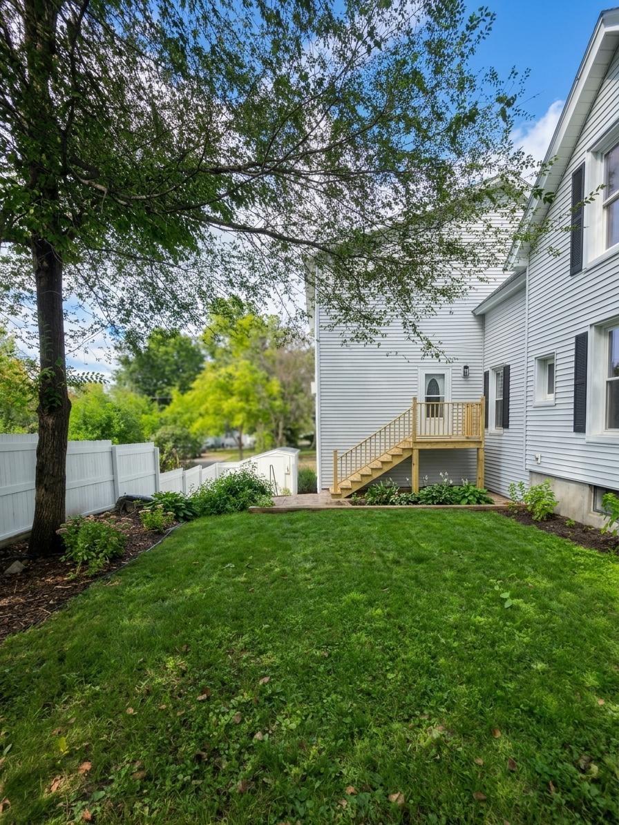 Photo of 627 Locust Street, Hudson, WI 54016 (MLS # 7146381)
