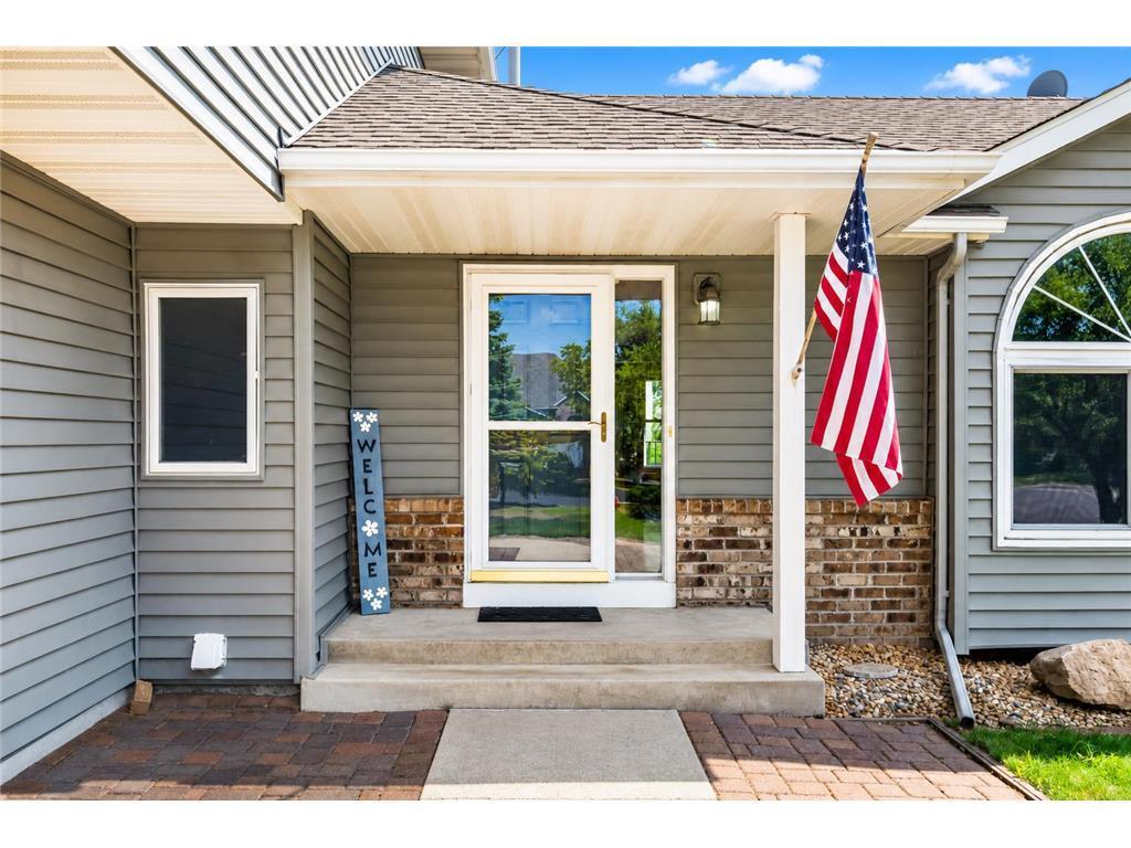 Photo of 12628 Dutch Court, Apple Valley, MN 55124 (MLS # 7157669)
