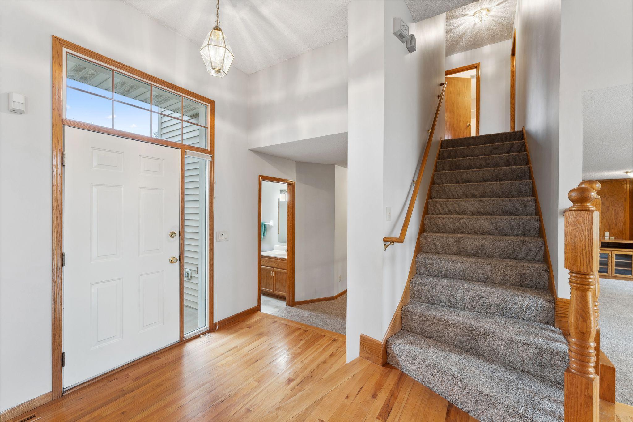 9385 Parkside Drive