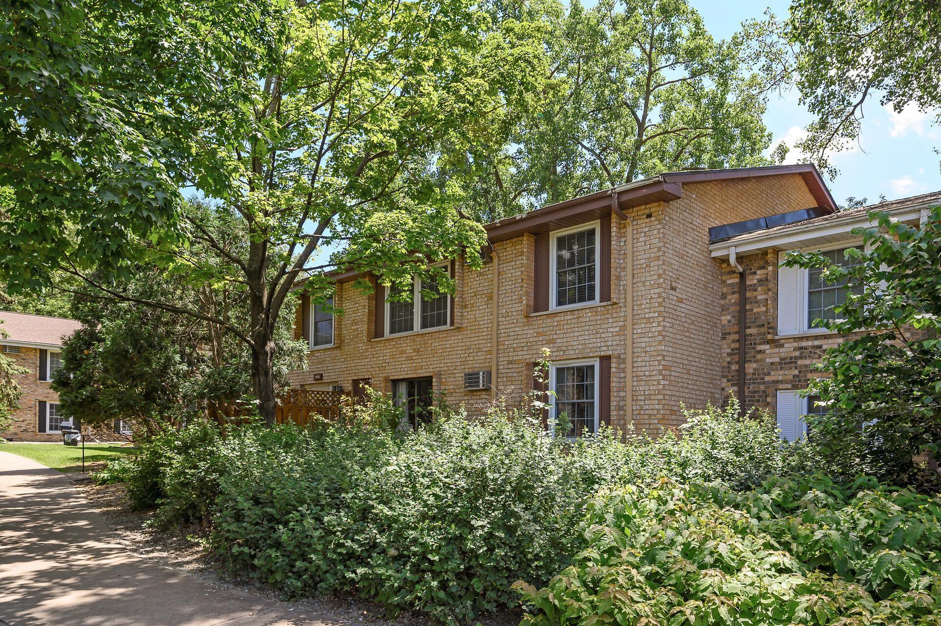 4500 Cedar Lake Road S 8