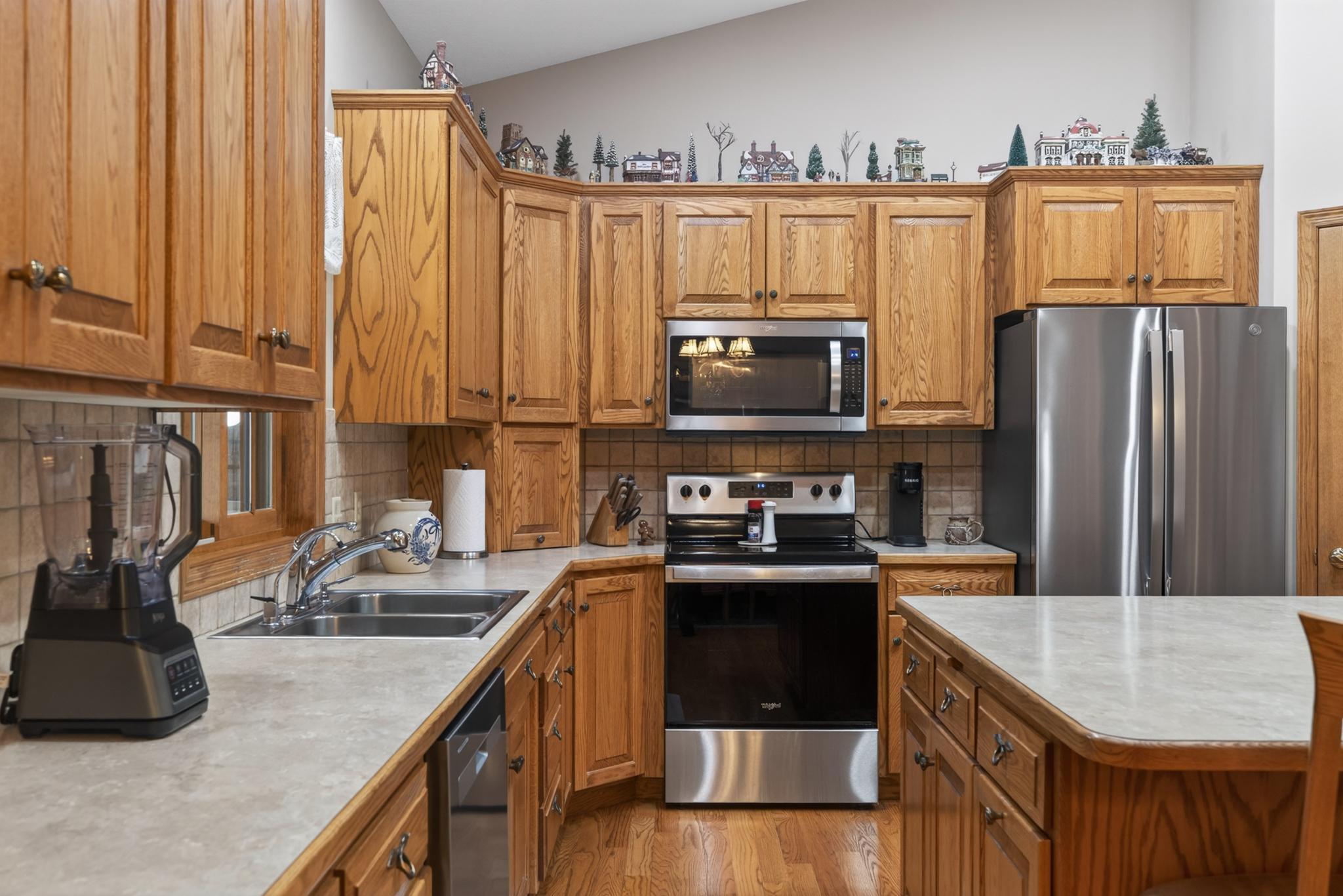 8160 Golf View Trail