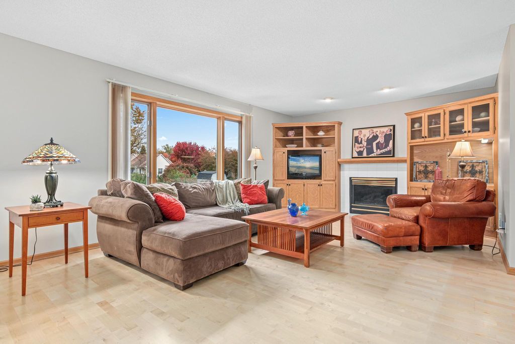 Photo of 309 69th Street N, Mahtomedi, MN 55115 (MLS # 6804301)