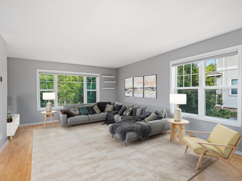 1811 3rd Street NE