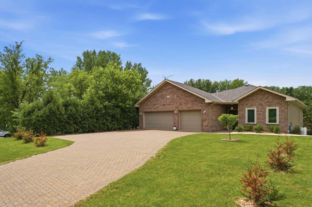 Photo of 1945 Division Street N, North Saint Paul, MN 55109 (MLS # 7086605)