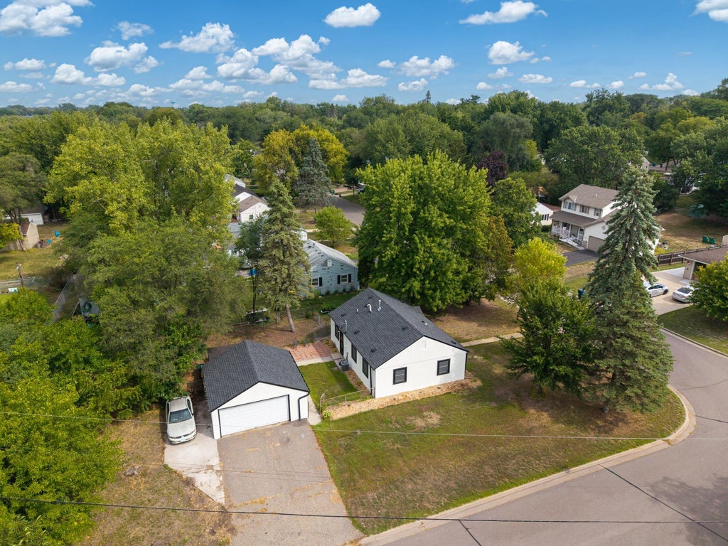 Photo of 3401 Quail Avenue N, Crystal, MN 55422 (MLS # 7138037)