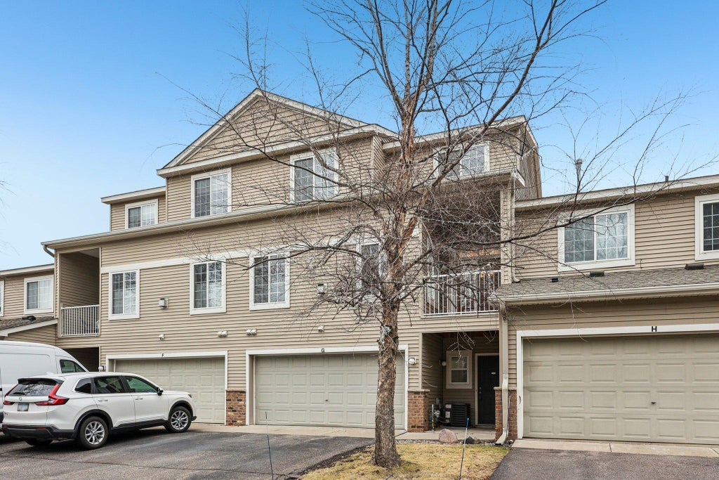 Photo of 4980 Garland Court N #G, Plymouth, MN 55446 (MLS # 7140618)