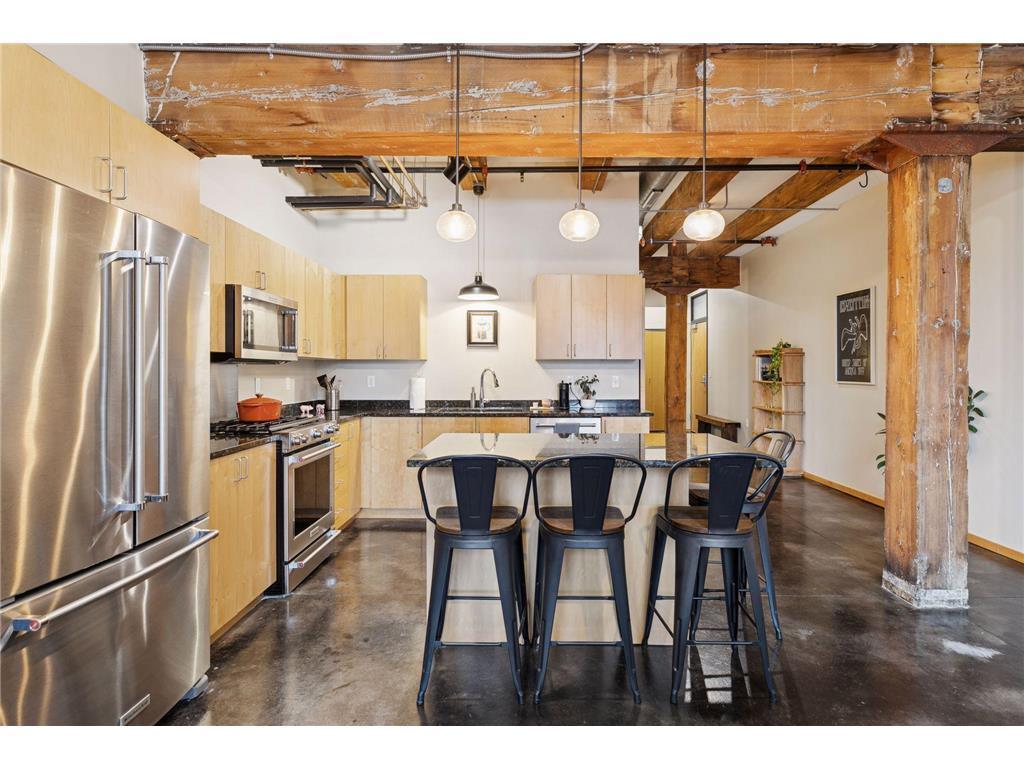 406 Wacouta Street 609