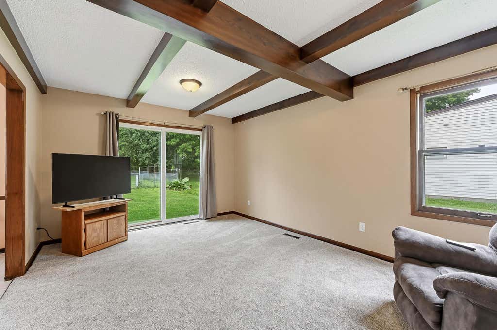 Photo of 1805 Marvale Avenue SE, Rochester, MN 55904 (MLS # 7101375)