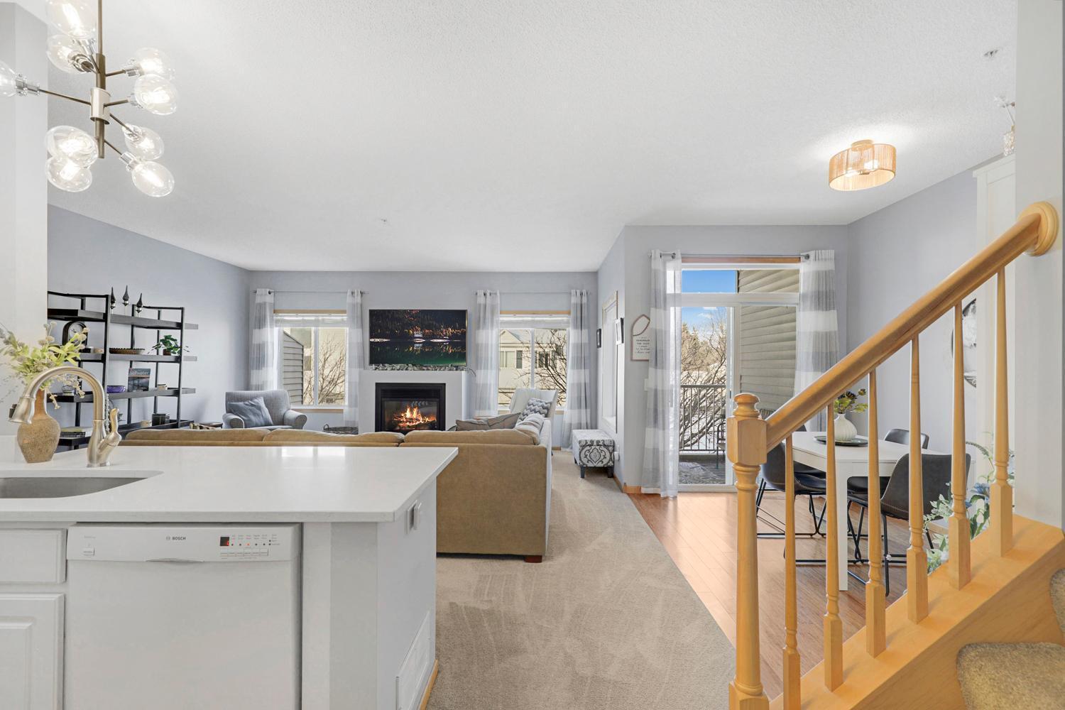 3844 Abercrombie Lane