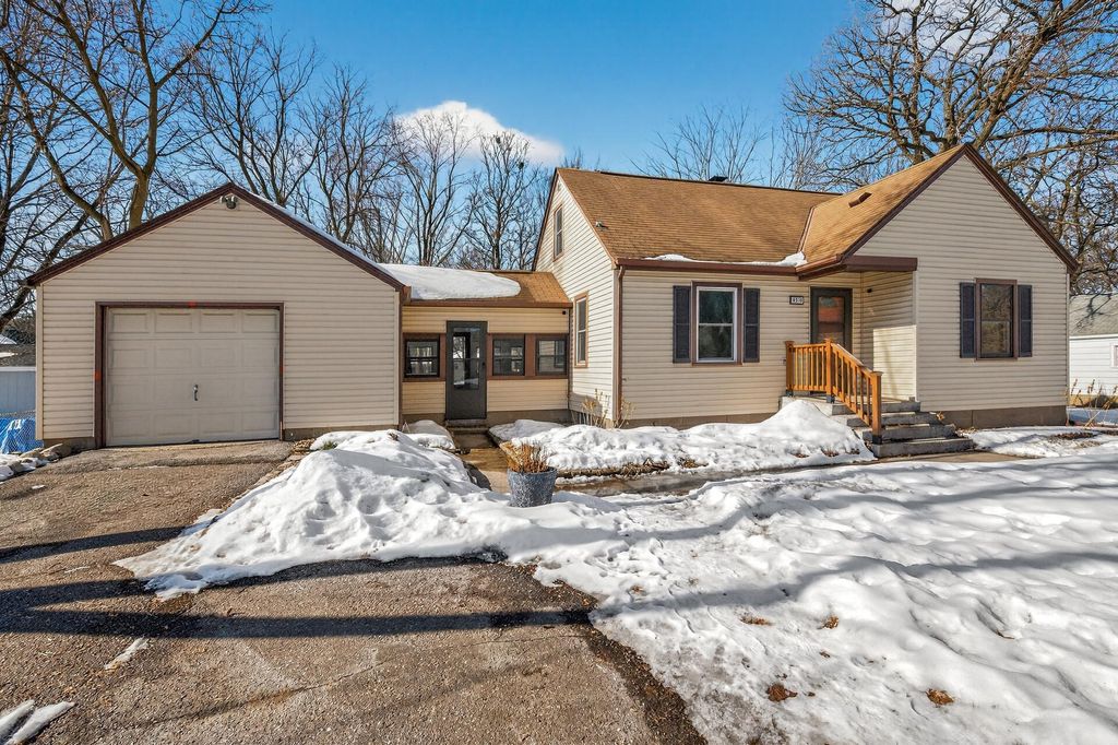 Photo of 8510 Hastings Street NE, Blaine, MN 55449 (MLS # 7015193)